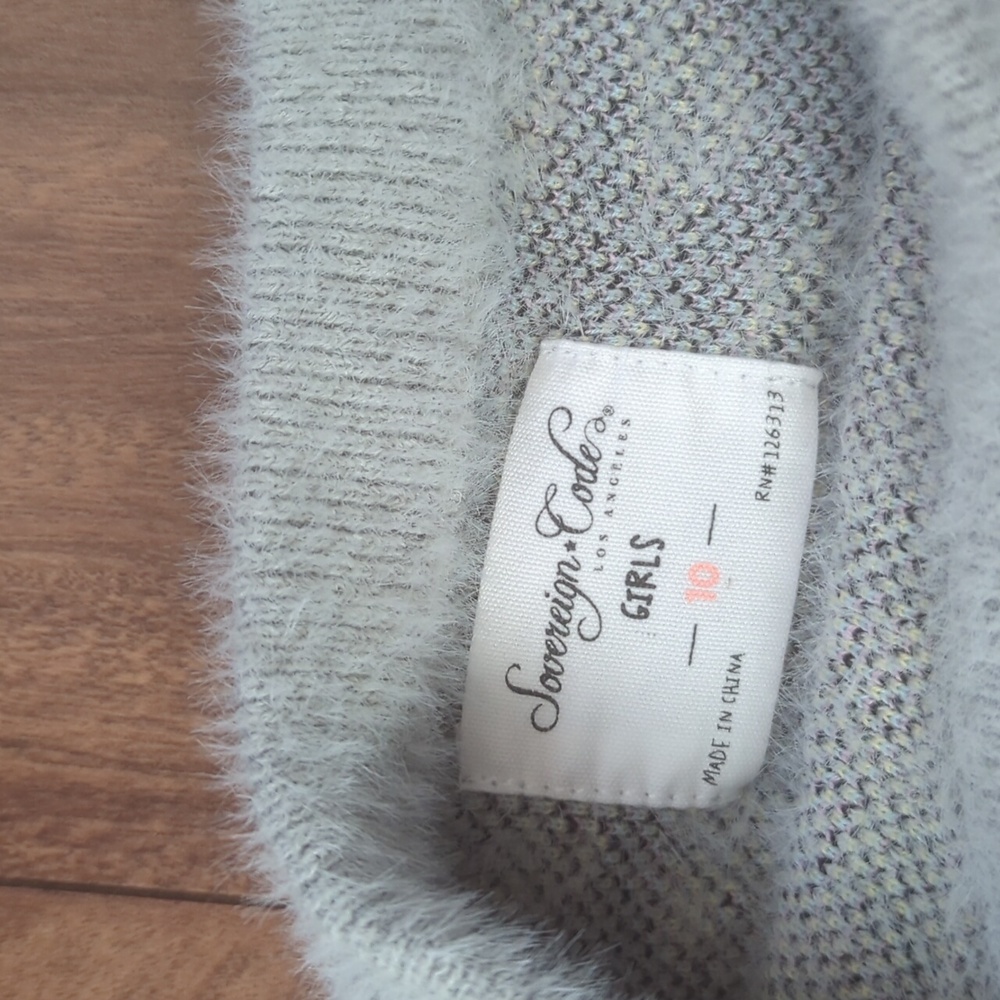 Sovereign Code Girls Sweater - Picture 3 of 7